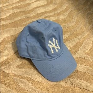 New York Yankees light blue baseball hat